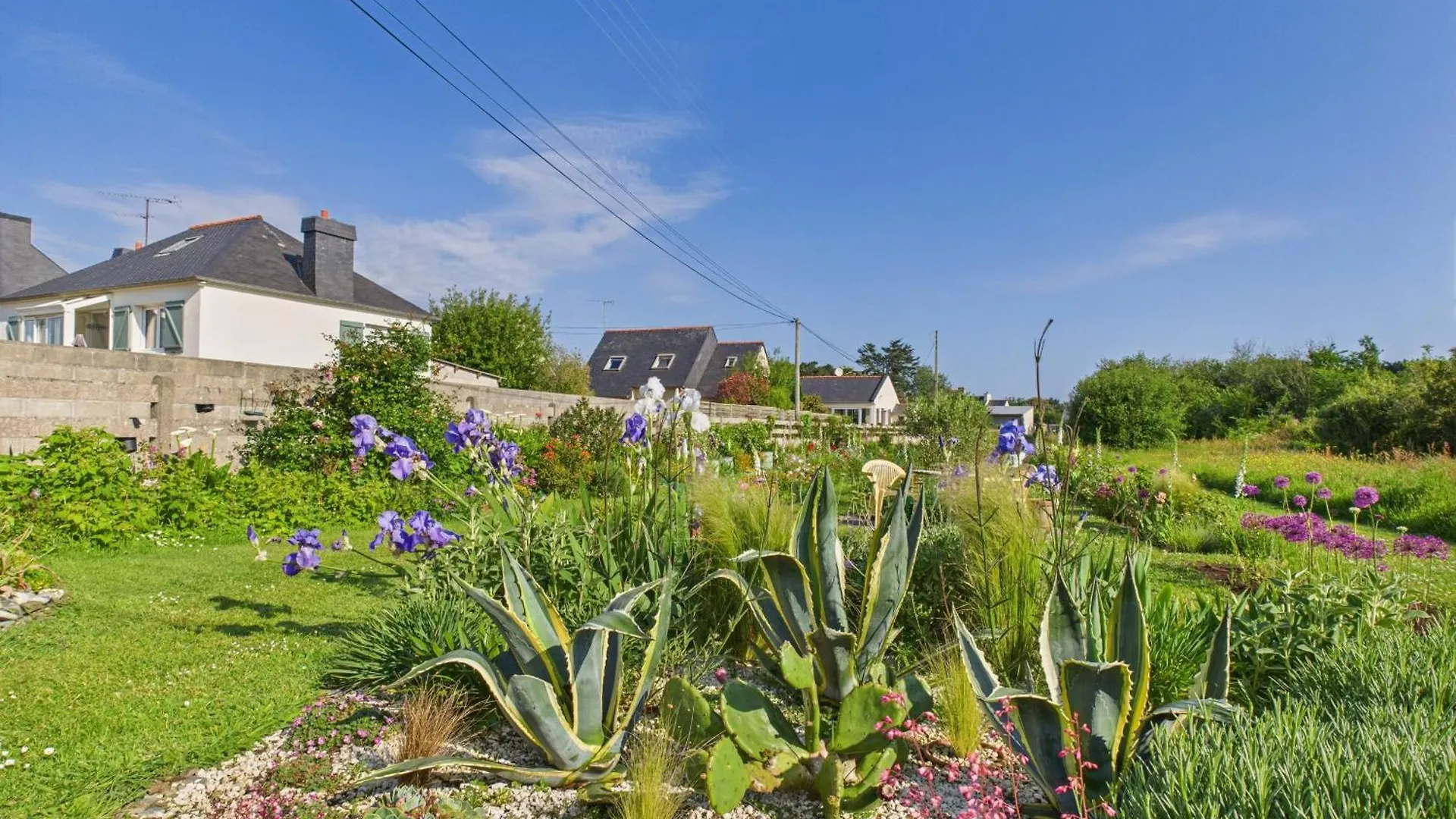 Holiday home Maisonnette 4 Personnes - 300M De La Plage Penvenan France